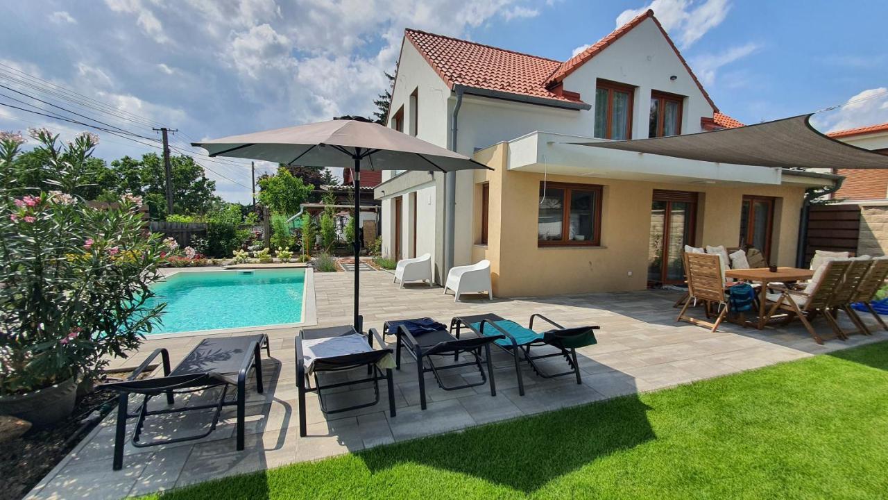 Velence Lakeside Pool House מראה חיצוני תמונה