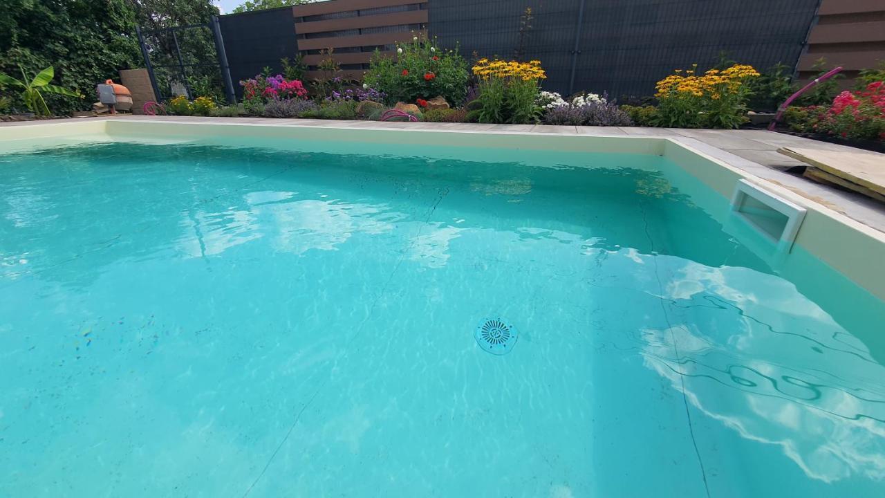 Velence Lakeside Pool House מראה חיצוני תמונה